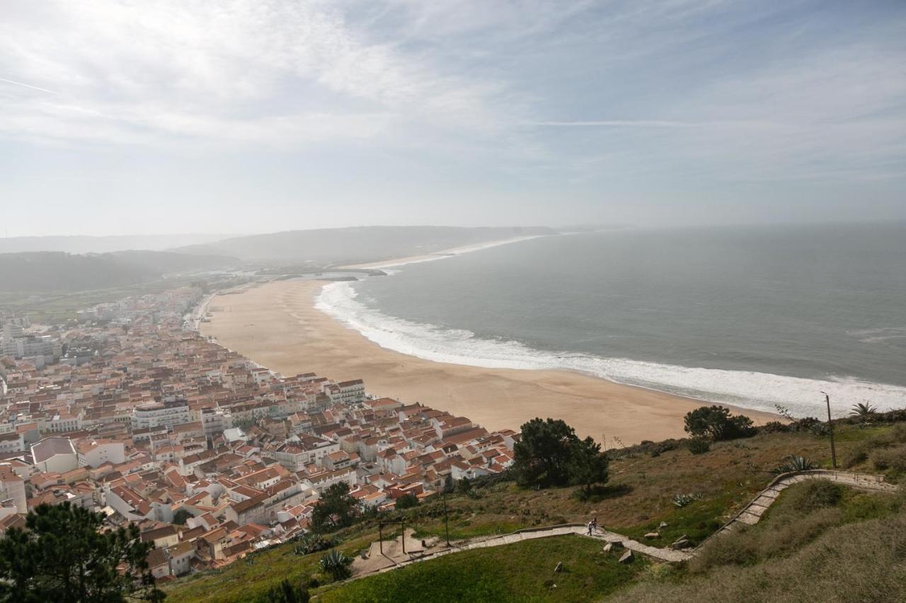 Nazare Top Wave Bagian luar foto